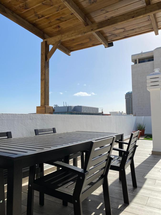 Holiday Home & Rooftop Lounge Las Palmas Exterior photo